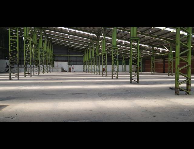 19,096M² FACTORY FOR SALE IN ANDERBOLT